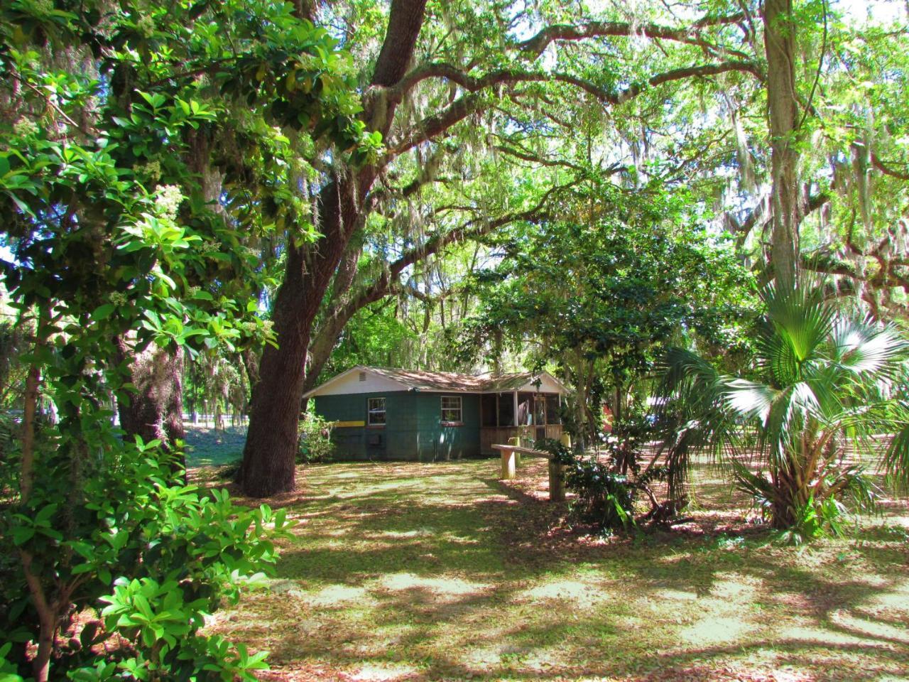 The Yearling Cabins Cross Creek Bagian luar foto